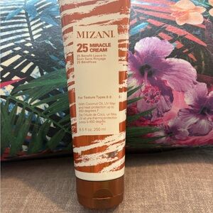 Mizani 25 Miracle Cream